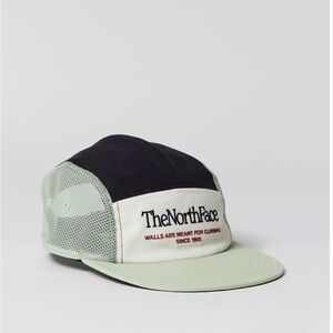 The North Face Class V Camp Hat